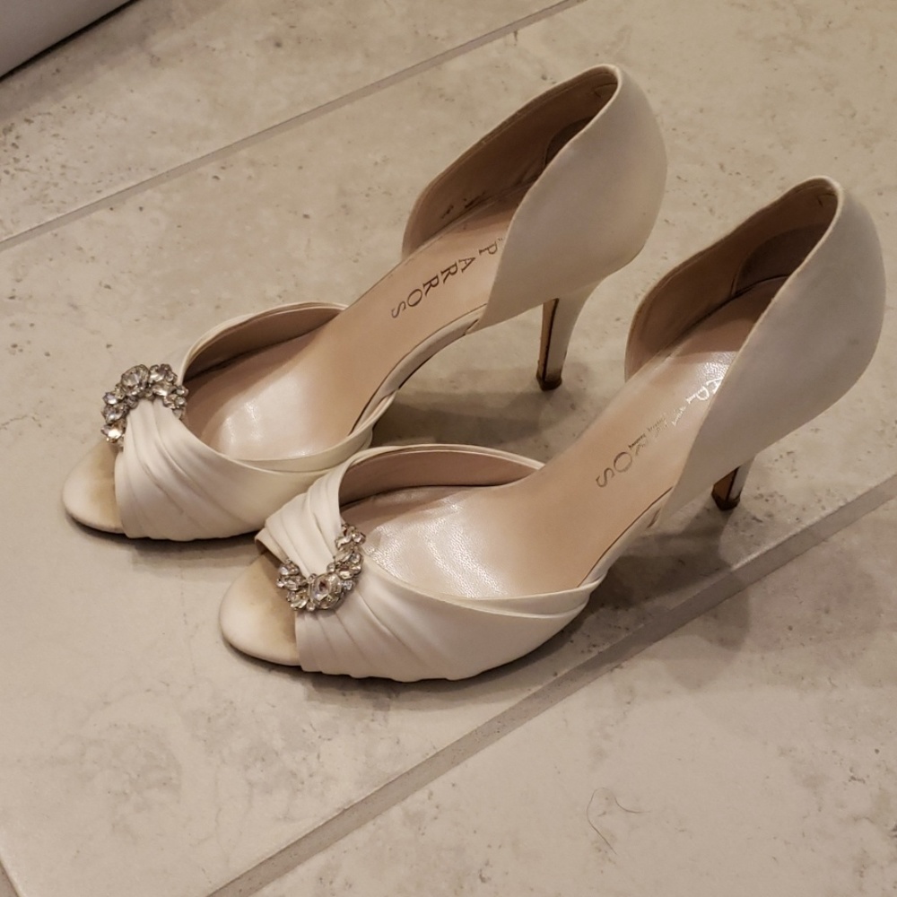 Peep toe heels - Picture 2 of 2